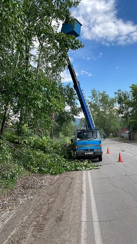 ГОРОДСКАЯ АДМИНИСТРАЦИЯ ПРОДОЛЖАЕТ РАБОТУ ПО ВОССТАНОВЛЕНИЮ ОСВЕЩЕНИЯ