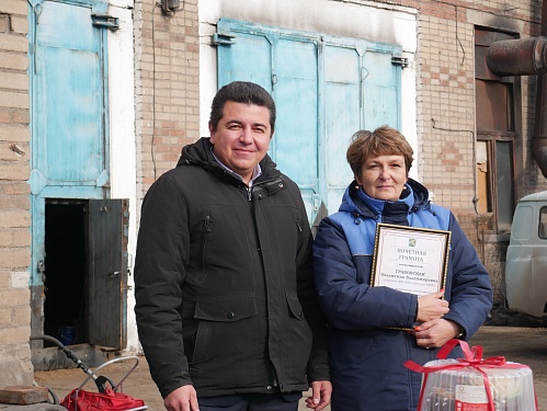 КОЛЛЕКТИВ «АВТОДОРА» ПОЗДРАВИЛИ С ПРОФЕССИОНАЛЬНЫМ ПРАЗДНИКОМ