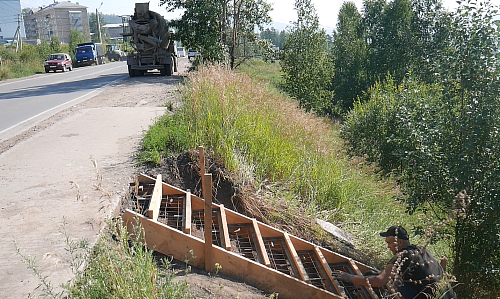 В Усть-Куте начался ремонт лестниц. Будут приведены в порядок 11 объектов.