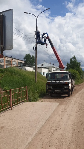 ГОРОДСКАЯ АДМИНИСТРАЦИЯ ПРОДОЛЖАЕТ РАБОТУ ПО ВОССТАНОВЛЕНИЮ ОСВЕЩЕНИЯ